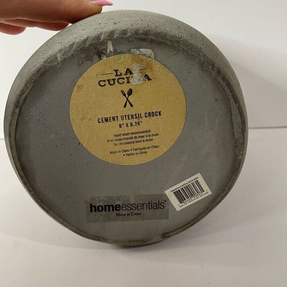 Home essentials|Cement| Countertop utensil crock - Picture 9 of 12